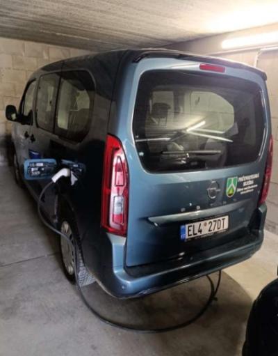 auto auto